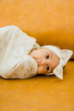 Load image into Gallery viewer, Acacia Baby Bow
