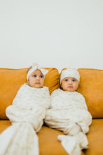 Load image into Gallery viewer, Acacia Swaddle and Bow bundle
