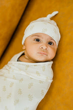 Load image into Gallery viewer, Acacia Swaddle and Hat bundle
